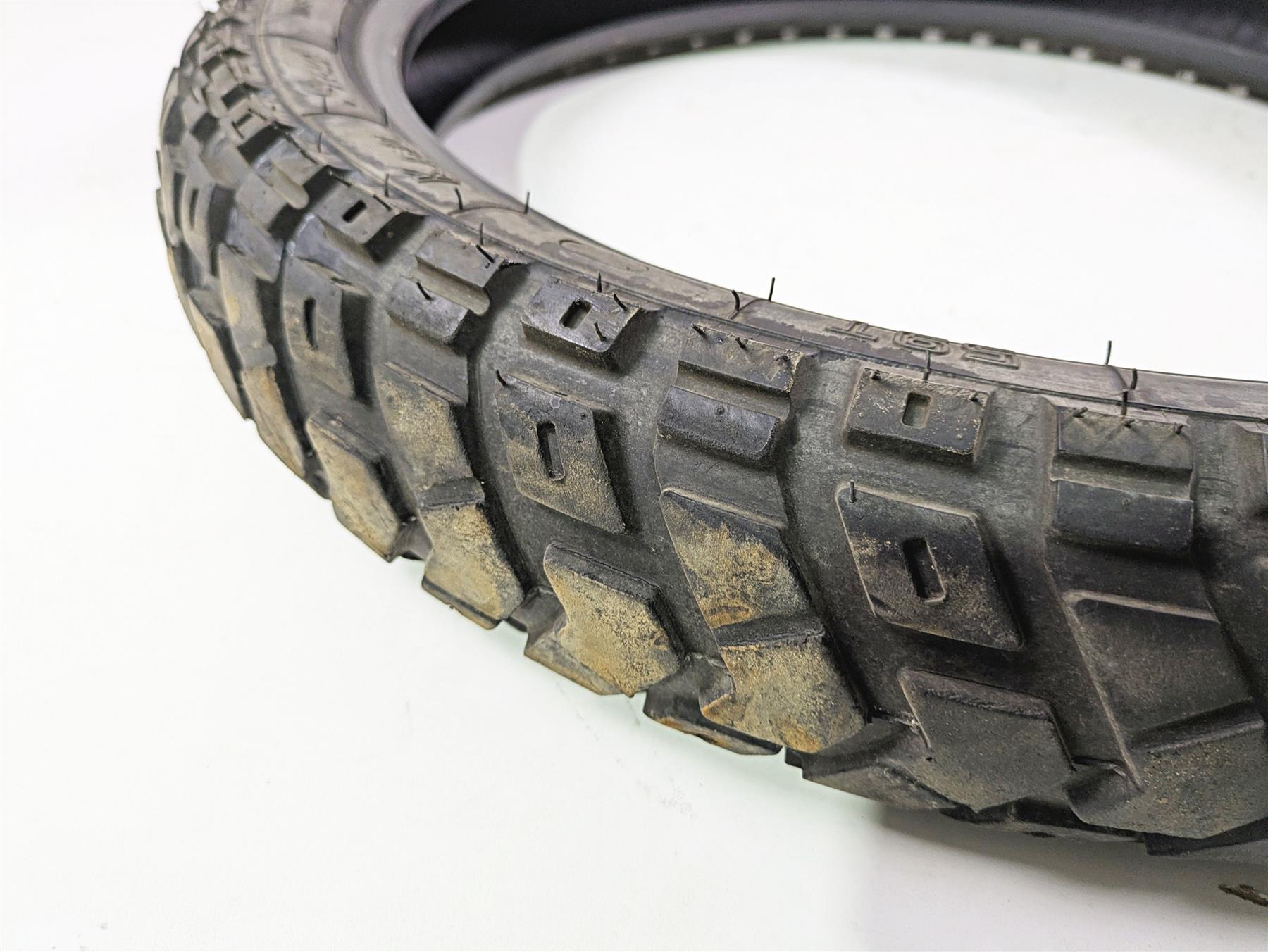 Used Motorcycle Tire Heidenau Scout 110/80B19 K60 {{ shop.shopifyCountryName }} - Mototech271