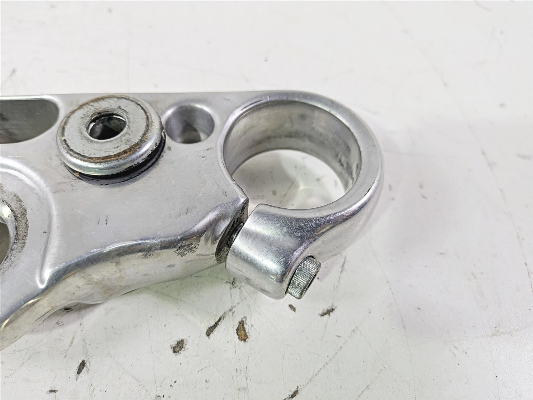 2015 Harley FXDL Dyna Low Rider Upper Triple Tree Steering Clamp 49mm 46278-08 {{ shop.shopifyCountryName }} - Mototech271