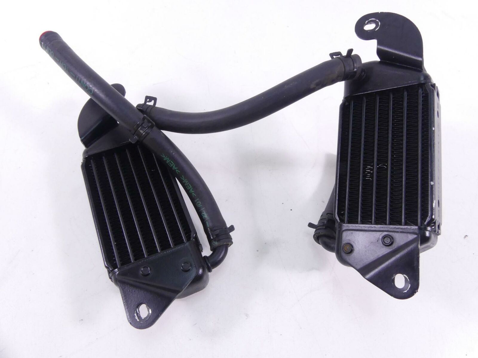 2002 BMW R1200 C Oil Cooler Radiator Set 17211342207 17211342208 {{ shop.shopifyCountryName }} - Mototech271