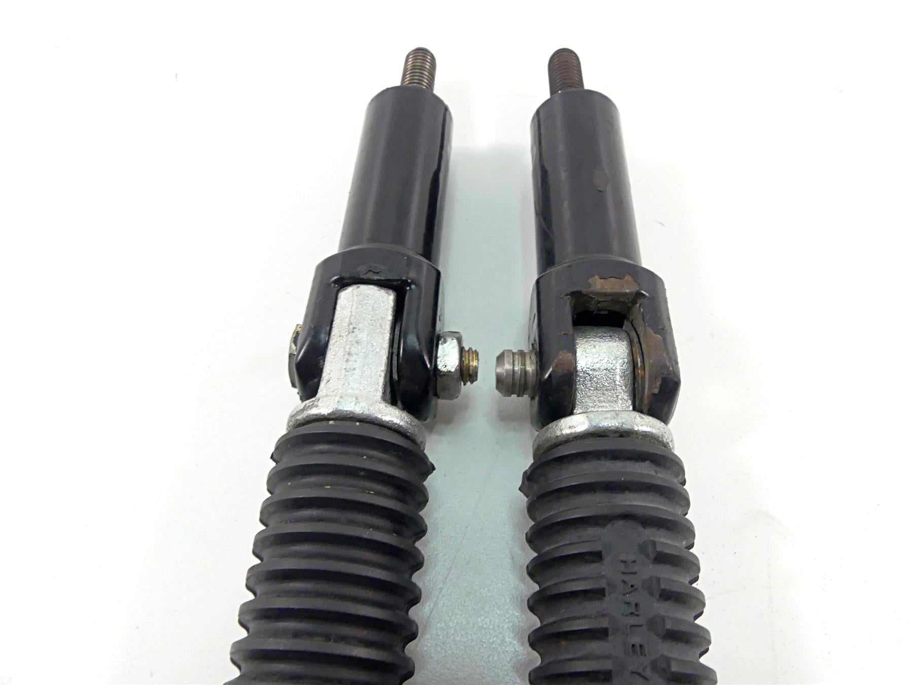 2011 Harley Softail FXS Blackline Passenger Footpeg Foot Peg Set 50943-05A {{ shop.shopifyCountryName }} - Mototech271