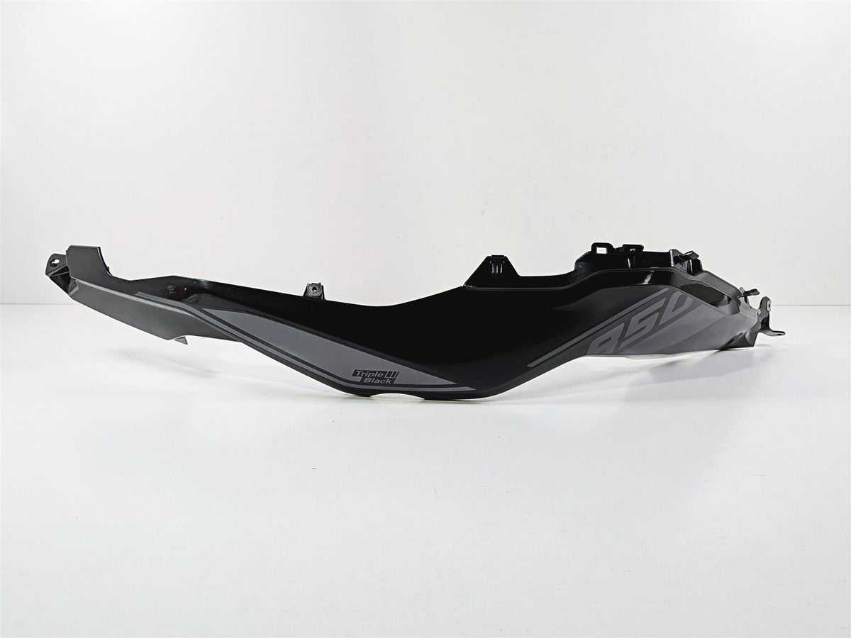 2023 BMW F850GS K81 Upper Left Triple Black Side Tank Fairing Cover 46638564627 {{ shop.shopifyCountryName }} - Mototech271