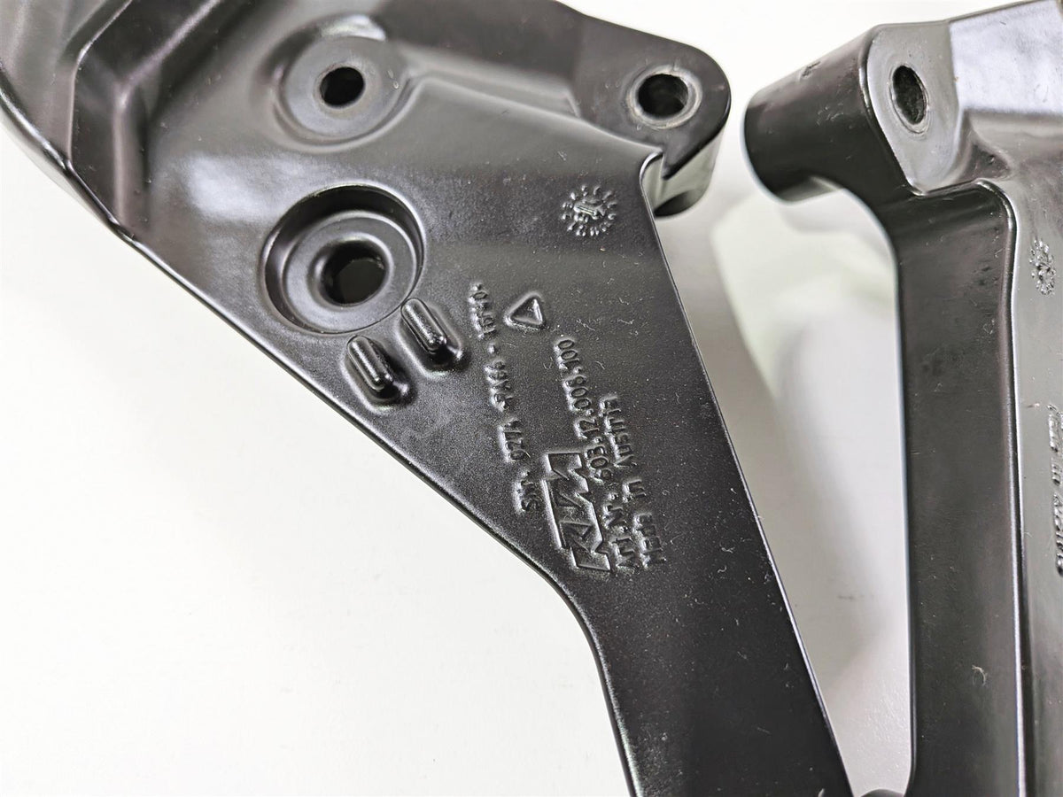 2016 KTM 1290 Super Adventure Passenger Rear Grab Handle Set 60312008100 {{ shop.shopifyCountryName }} - Mototech271