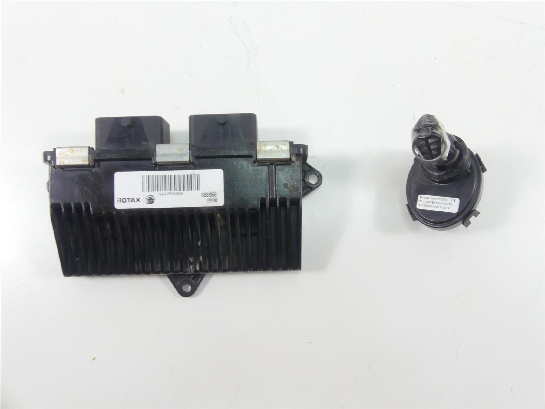 2020 Can Am Maverick X3 XMR Turbo RR Cdi Ecm & Ignition Dess Switch 420666064 {{ shop.shopifyCountryName }} - Mototech271