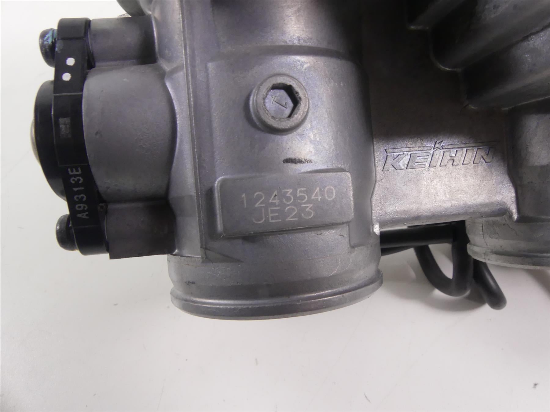 2020 Triumph Speed Triple RS 1050 Keihin Throttle Body Bodies T1243540 {{ shop.shopifyCountryName }} - Mototech271
