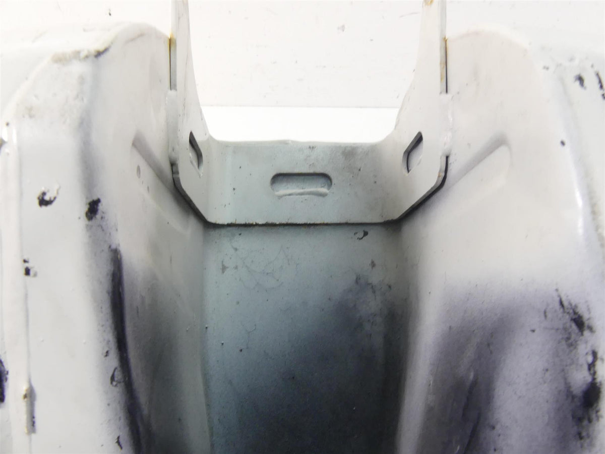 2013 Harley Touring FLHTP Electra Glide Fuel Gas Petrol Tank - No Dent 61356-08 {{ shop.shopifyCountryName }} - Mototech271