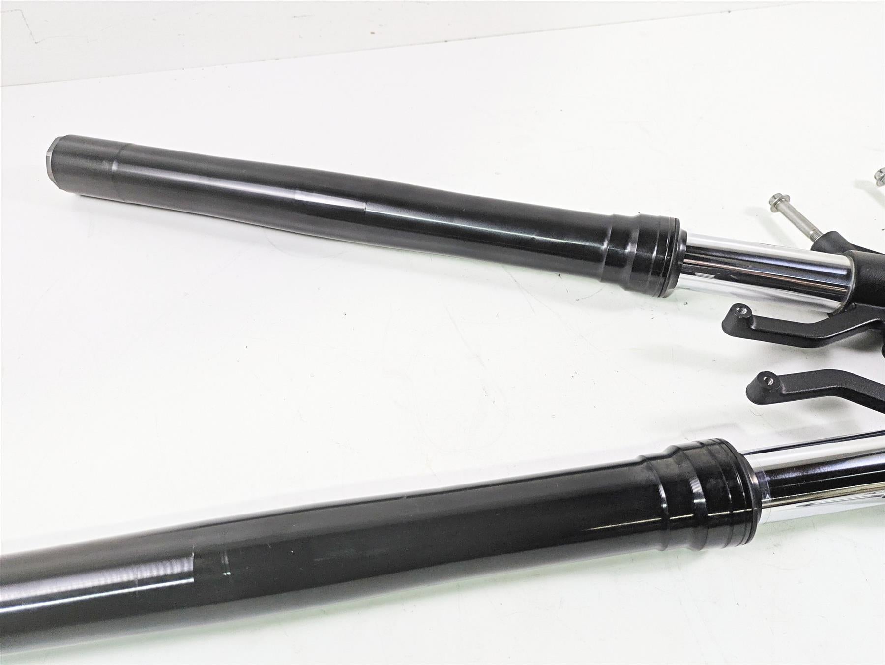 2020 Kawasaki ZX6R ZX636 Ninja Straight Front Fork Legs Showa 44071-1343-48M {{ shop.shopifyCountryName }} - Mototech271