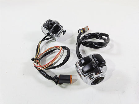 2005 Harley Softail FLSTFSE CVO Fat Boy Left right Hand Control Switch 71682-06A-Mototech271