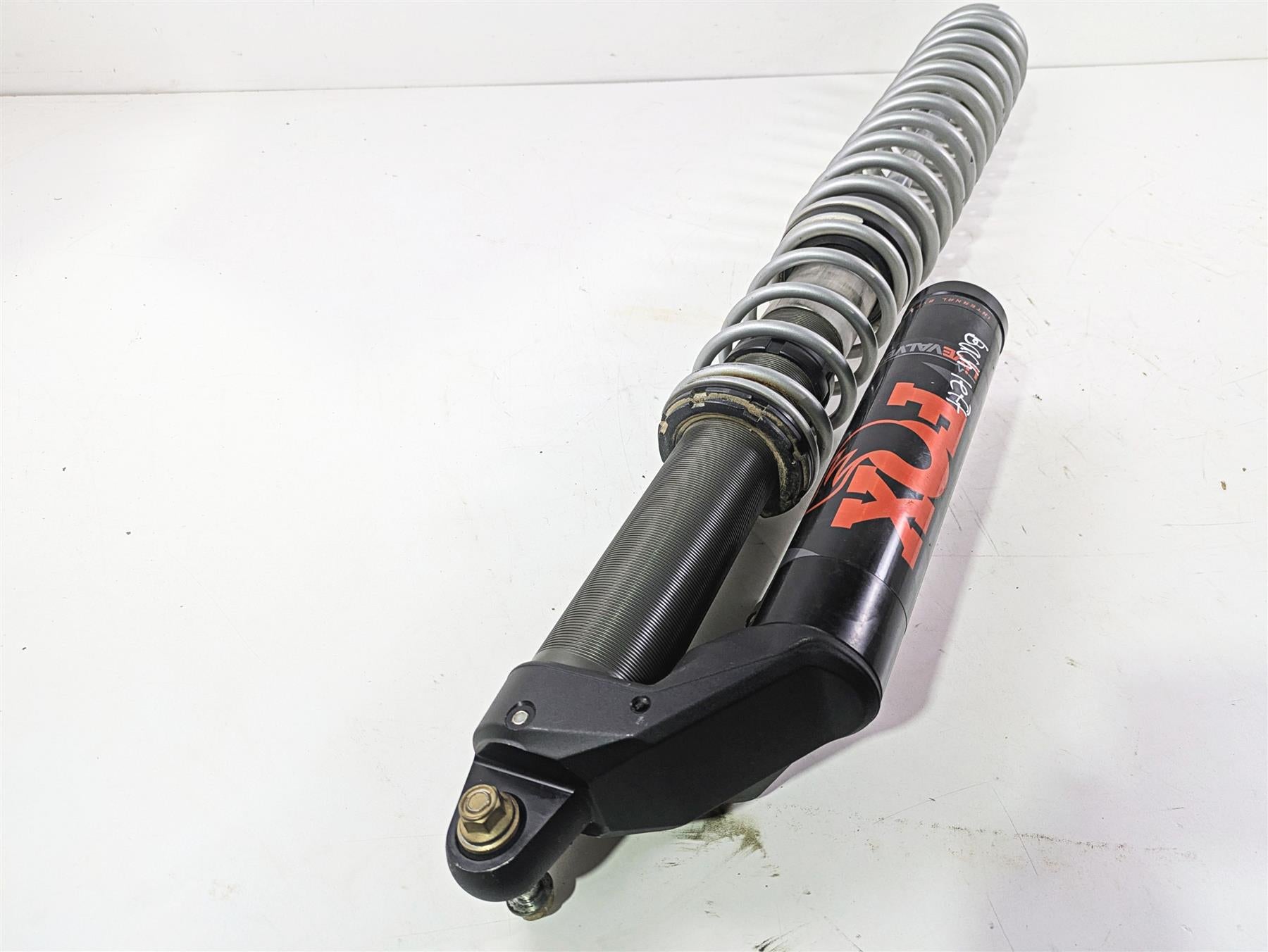 2021 Kawasaki Teryx KRX KRF 1000 Straight Fox Left Rear Shock Damper 45014-0697 {{ shop.shopifyCountryName }} - Mototech271