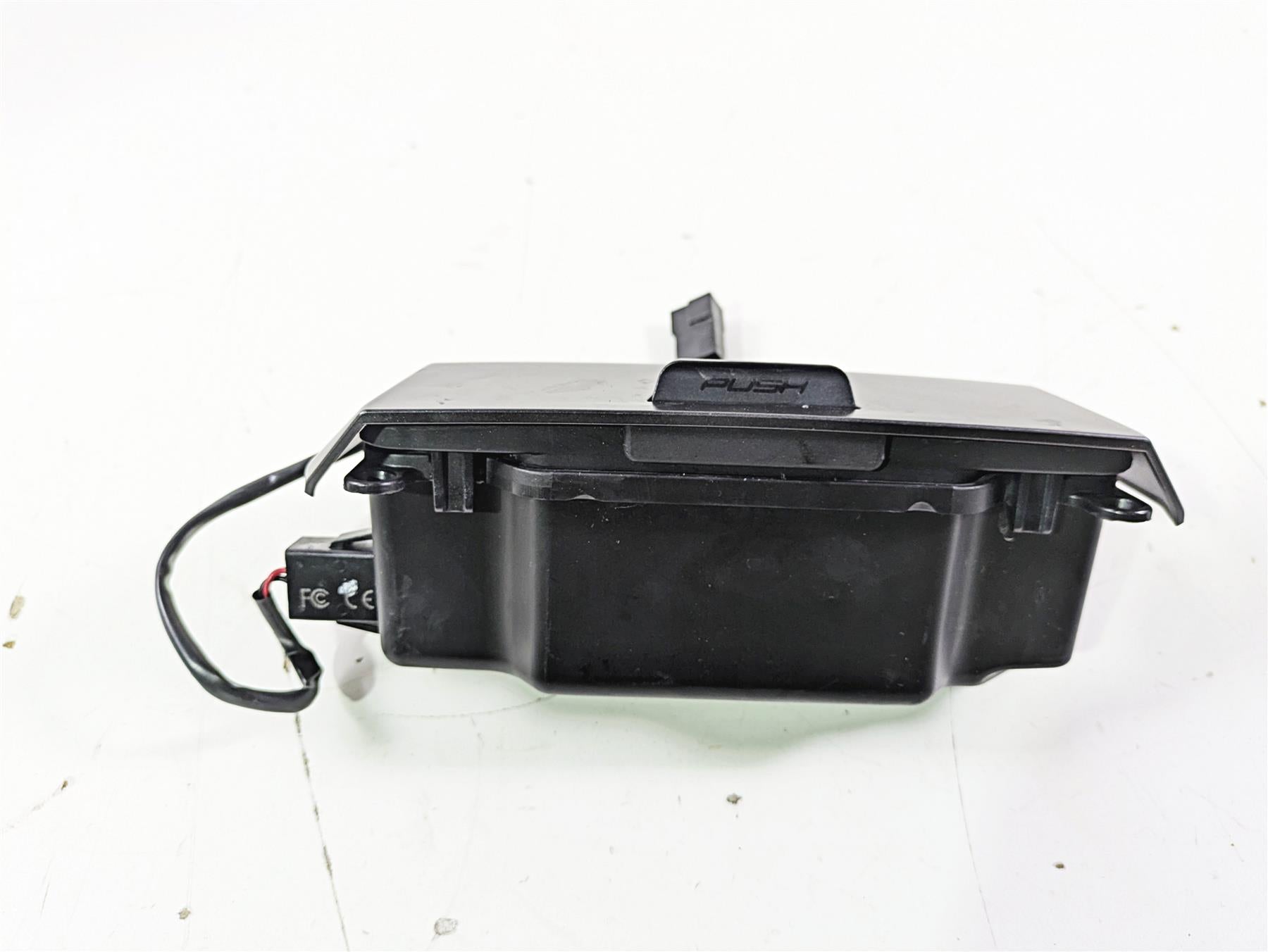 2022 KTM 1290 Super Adventure S Upper Tank Storage Compartment 61912078020 {{ shop.shopifyCountryName }} - Mototech271