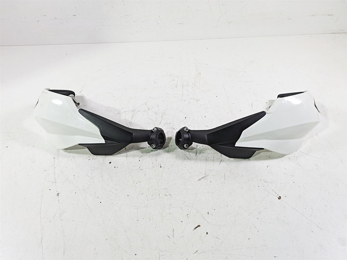 KTM 890 1290 Adventure Handguard Hand Guard Set 60302181110 {{ shop.shopifyCountryName }} - Mototech271