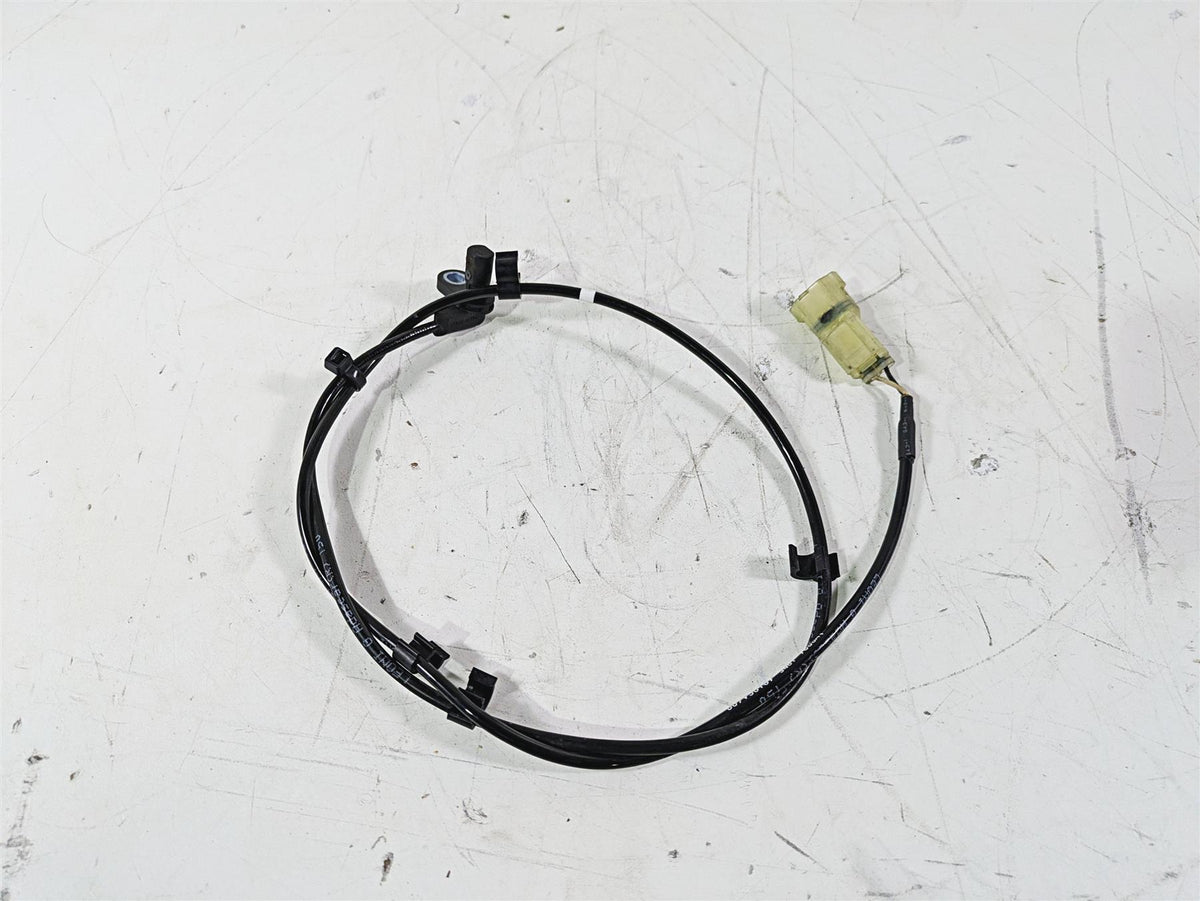 2020 Triumph Daytona 765 Moto2 Rear Abs Brake Wheel Speed Sensor T2021495 {{ shop.shopifyCountryName }} - Mototech271