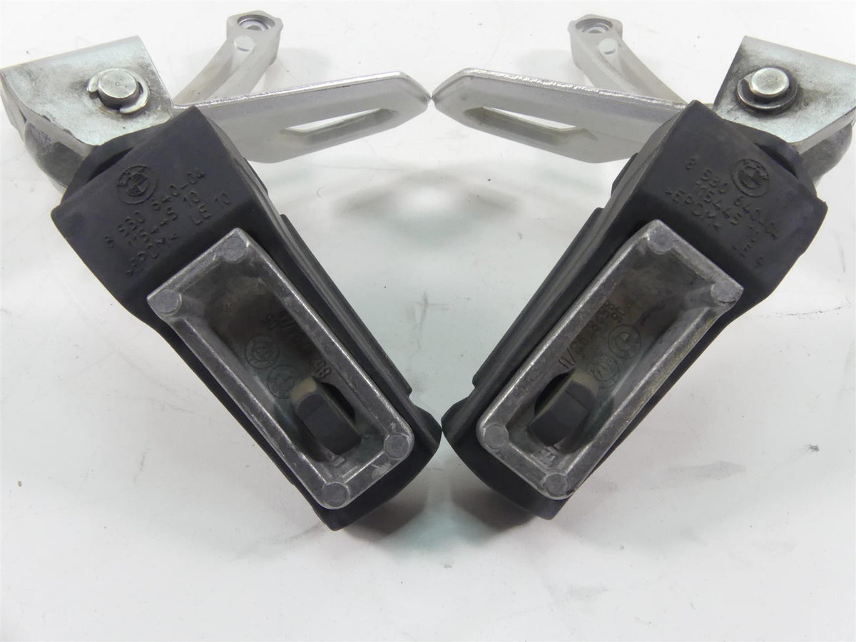2019 BMW R1250GS K50 Rear Passenger Footpeg Rest Set 46718526741 46718526742 {{ shop.shopifyCountryName }} - Mototech271