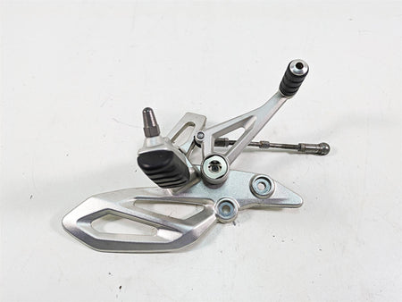 2016 BMW R1200R K53 Left Rider Footpeg & Shifter Shift Lever Set 46718540796 {{ shop.shopifyCountryName }} - Mototech271