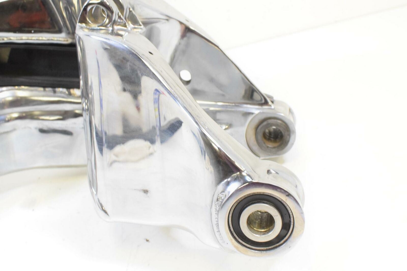 2008 Ducati 848 Rear Polished Swingarm Swing Arm & Axle 37020762C 819Z0011A {{ shop.shopifyCountryName }} - Mototech271