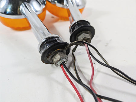1978 Suzuki GS550 E Front Blinker Set 35601-47600 35601-39370-999 {{ shop.shopifyCountryName }} - Mototech271