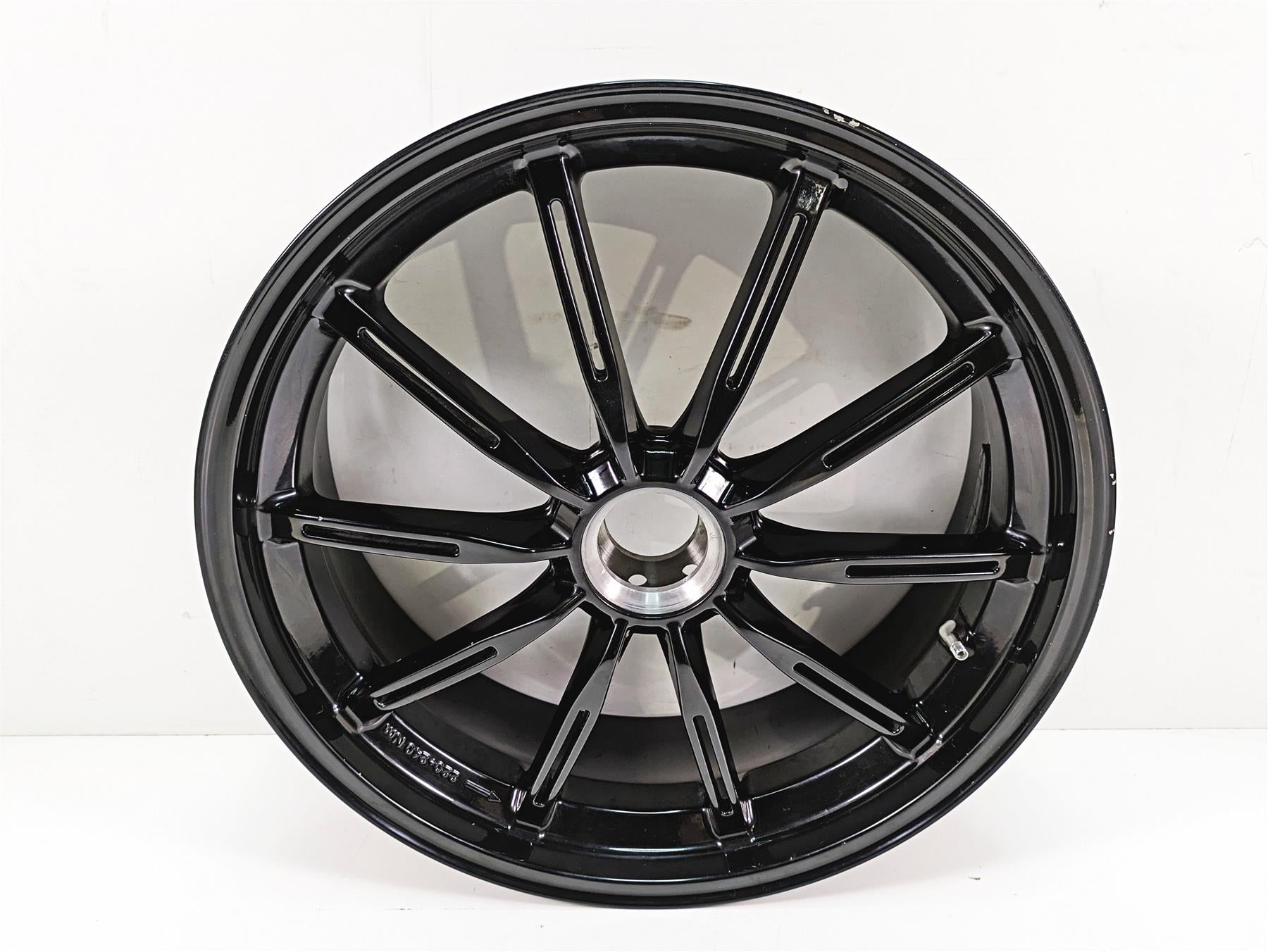 2017 Mv Agusta Dragster 800 Straight Rear Wheel Rim 17x6 8000C0477 {{ shop.shopifyCountryName }} - Mototech271