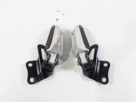 2019 Suzuki M109R VZR1800 Boulevard Rear Passenger Footpeg Set 43600-48G00 {{ shop.shopifyCountryName }} - Mototech271