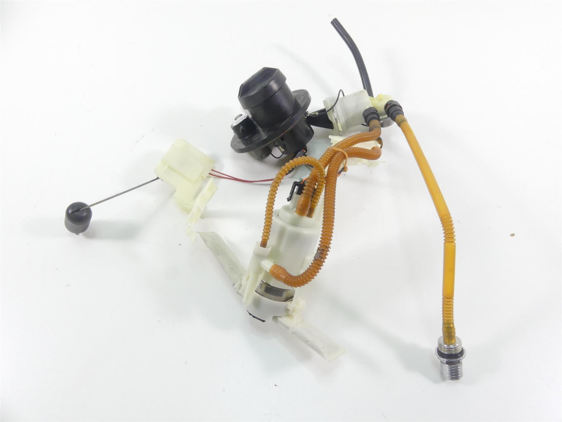 2014 Harley Touring FLHTK Electra Glide Fuel Gas Petrol Pump 62908-08 75069-08 {{ shop.shopifyCountryName }} - Mototech271