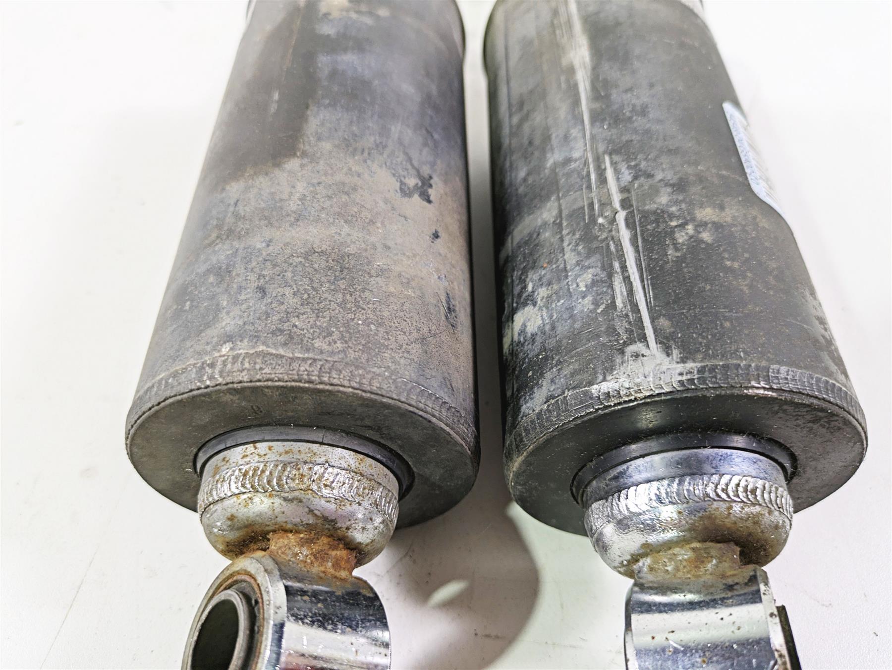 2008 Harley FLSTSB Cross Bones Showa Rear Suspension Shocks 54549-04 {{ shop.shopifyCountryName }} - Mototech271