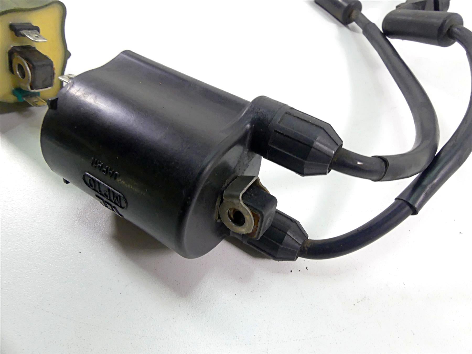 2002 Honda VTX1800 R Ignition Coil Pack Wires Set 30510-MCC-003 30510-MM8-003 {{ shop.shopifyCountryName }} - Mototech271