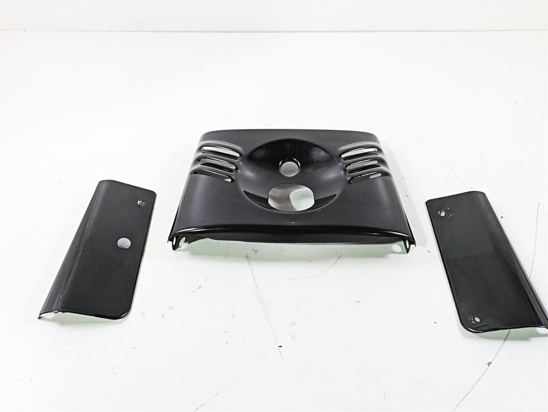 2017 Harley FLS Softail Slim Front Fork Tube & Headlight Cover Set 45900032