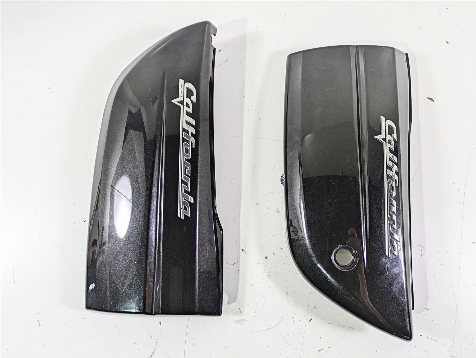 2014 Moto Guzzi California 1400 Touring Side Cover Fairing Set - Read B064019 {{ shop.shopifyCountryName }} - Mototech271