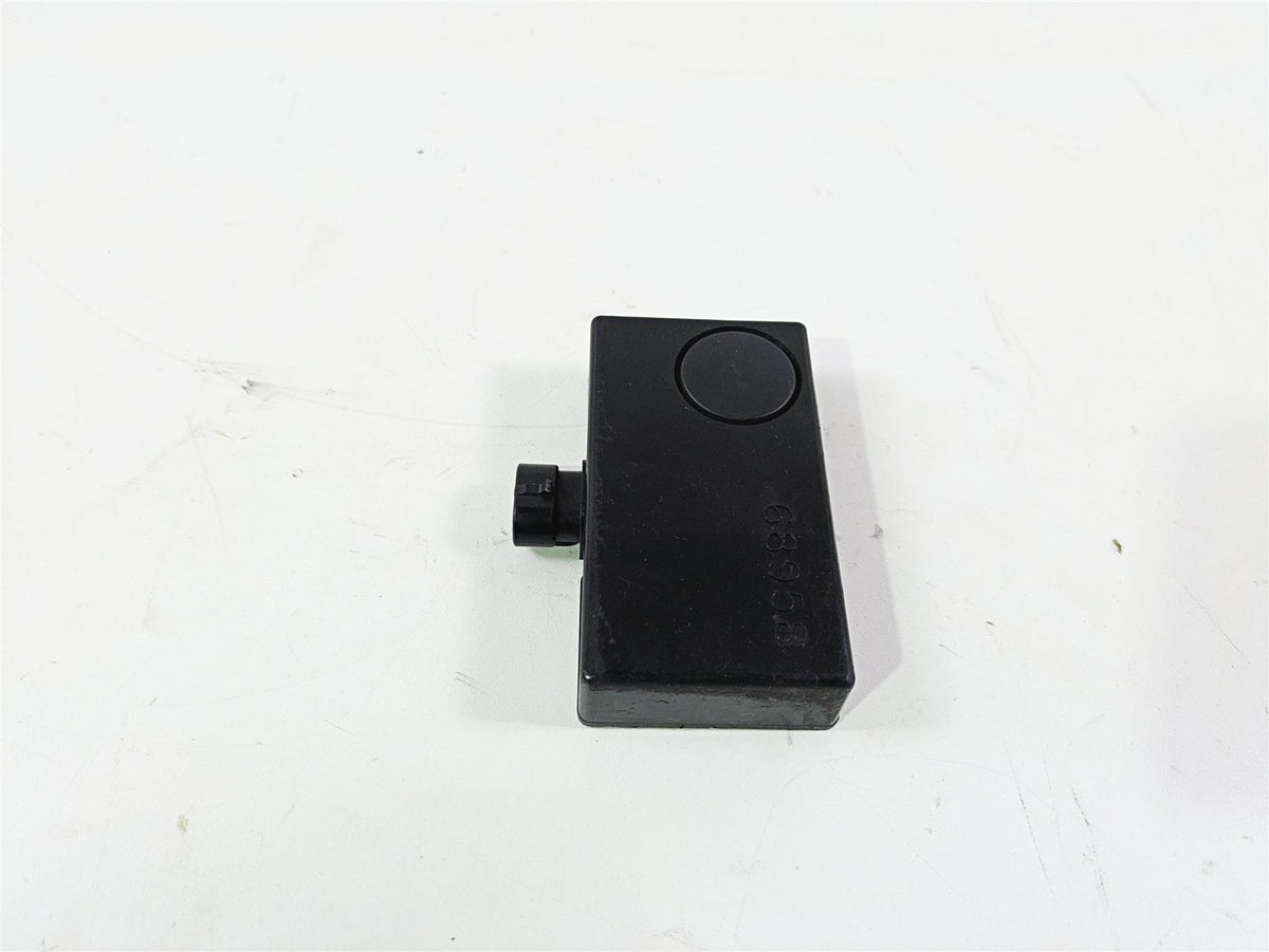 2001 Harley Touring FLHX Street Glide Alarm Siren Module Control Box 68958-00 {{ shop.shopifyCountryName }} - Mototech271