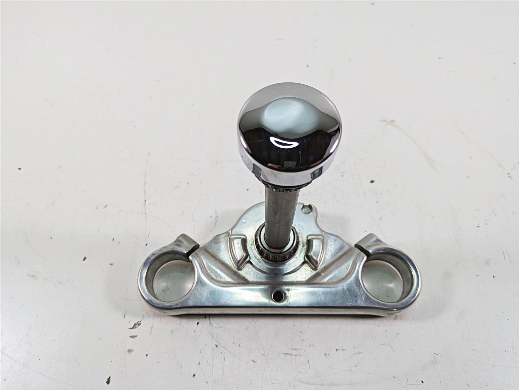 2015 Harley FXDL Dyna Low Rider Lower Triple Tree Steering Clamp 49mm 45539-08 {{ shop.shopifyCountryName }} - Mototech271