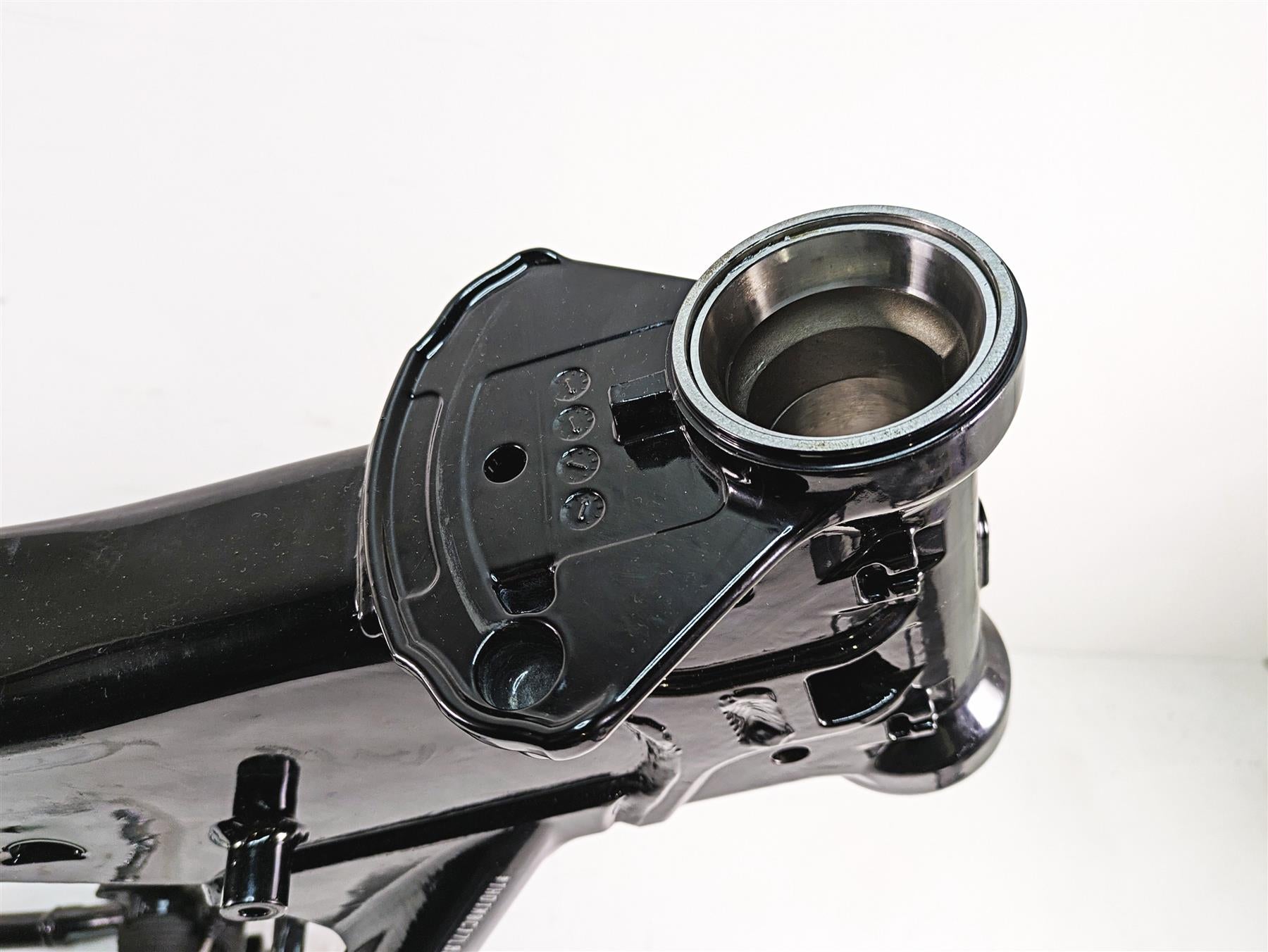 2020 Harley Touring FLHX Street Glide M8 Straight Main Frame Chassis With Clean Tennessee Title 47000344 {{ shop.shopifyCountryName }} - Mototech271