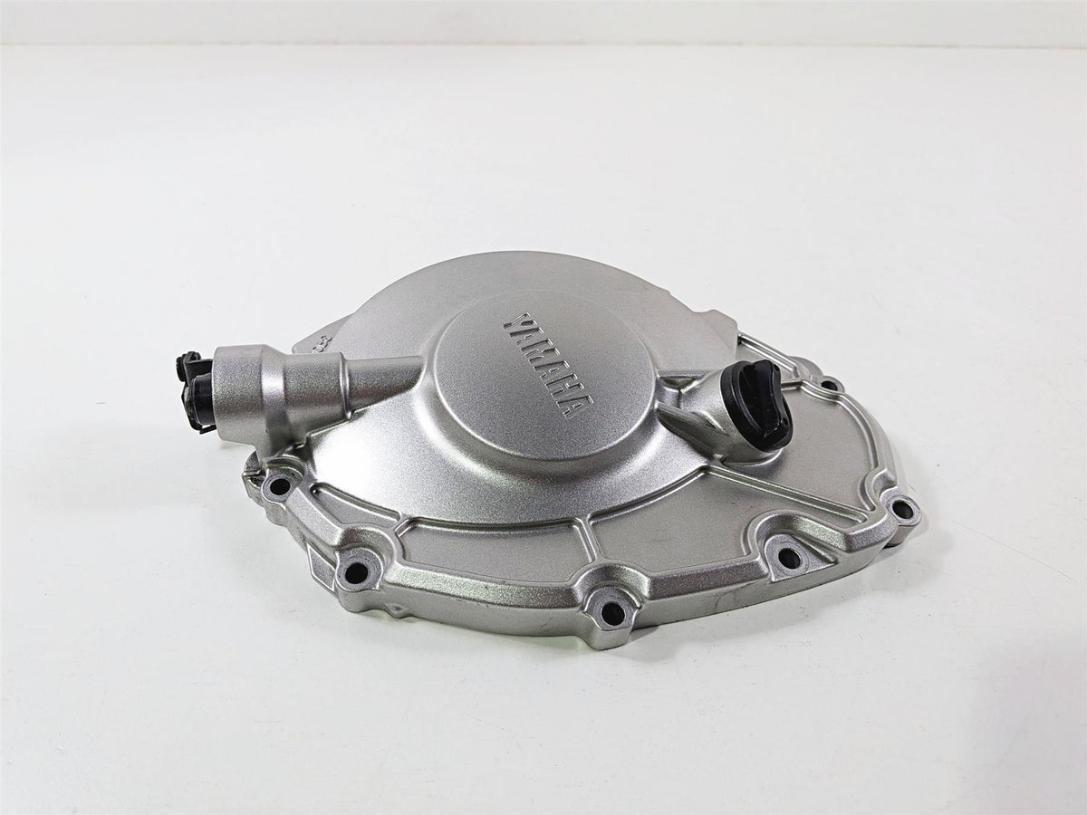 2016 Yamaha YZF R1 RN32 Silver Clutch Cover B60-15421-00-00 {{ shop.shopifyCountryName }} - Mototech271