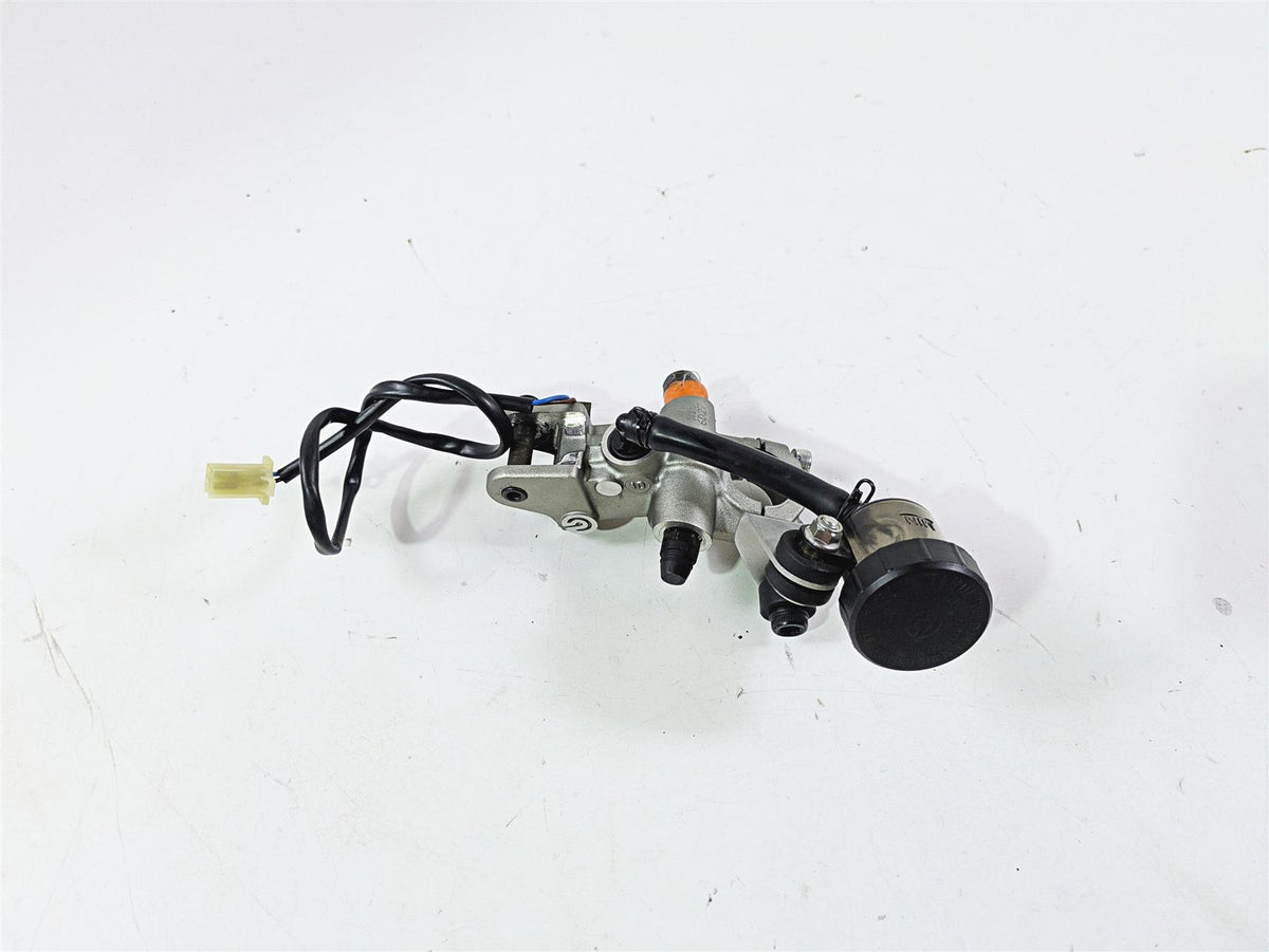 2016 Ducati Monster 1200 S Brembo Radial Clutch Master Cylinder 63040661A {{ shop.shopifyCountryName }} - Mototech271