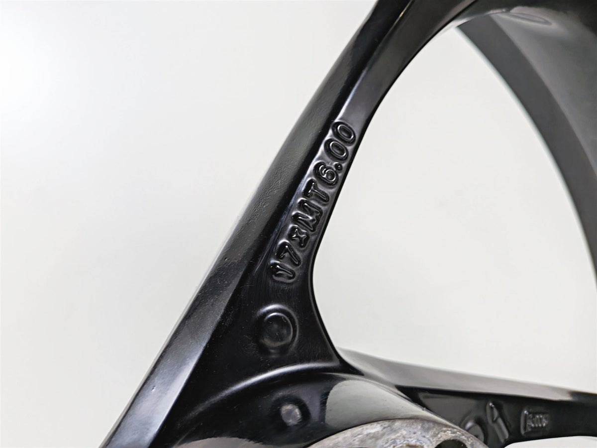 2019 Triumph Speed Triple RS 1050 Straight Nice Rear Wheel Rim 17x6 T2010574 {{ shop.shopifyCountryName }} - Mototech271
