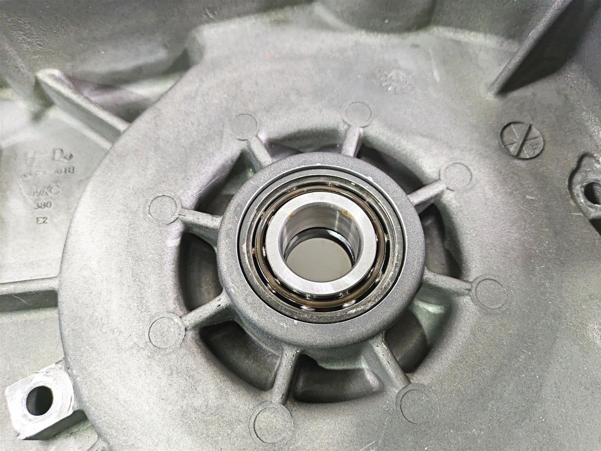 2005 Harley Touring FLHRI Road King Inner Primary Drive Clutch Cover 60677-01B {{ shop.shopifyCountryName }} - Mototech271