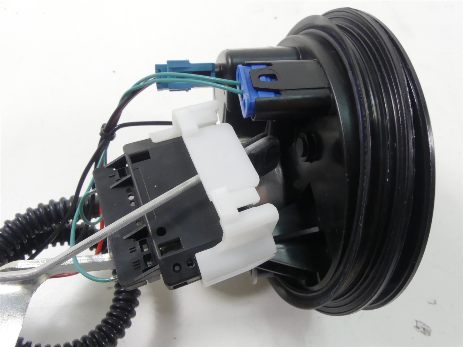 2015 BMW R1200RT K52 Fuel Gas Petrol Pump - Tested 1614835828 {{ shop.shopifyCountryName }} - Mototech271