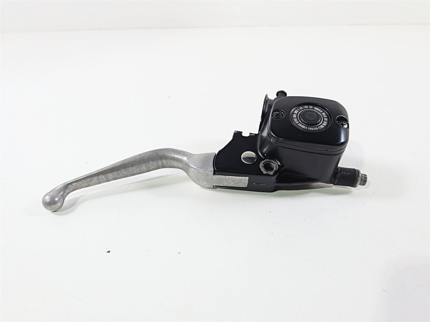 2004 Harley Touring FLTRI Road Glide Front Brake Master Cylinder 11/16 41700737-Mototech271