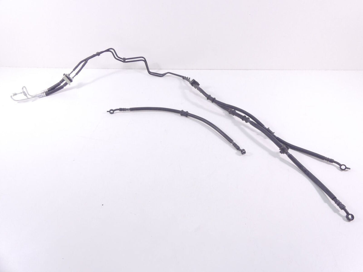 2019 Yamaha VMX17 V-Max 1700 Front Abs Brake Lines Hose Set 2S3-25873-00-00 {{ shop.shopifyCountryName }} - Mototech271
