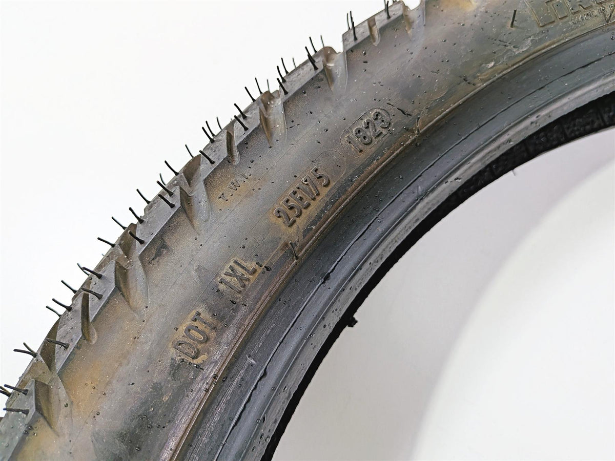 Used Front Motorcycle Tire Pirelli MT90 Scorpio 90/90-21 35560 {{ shop.shopifyCountryName }} - Mototech271