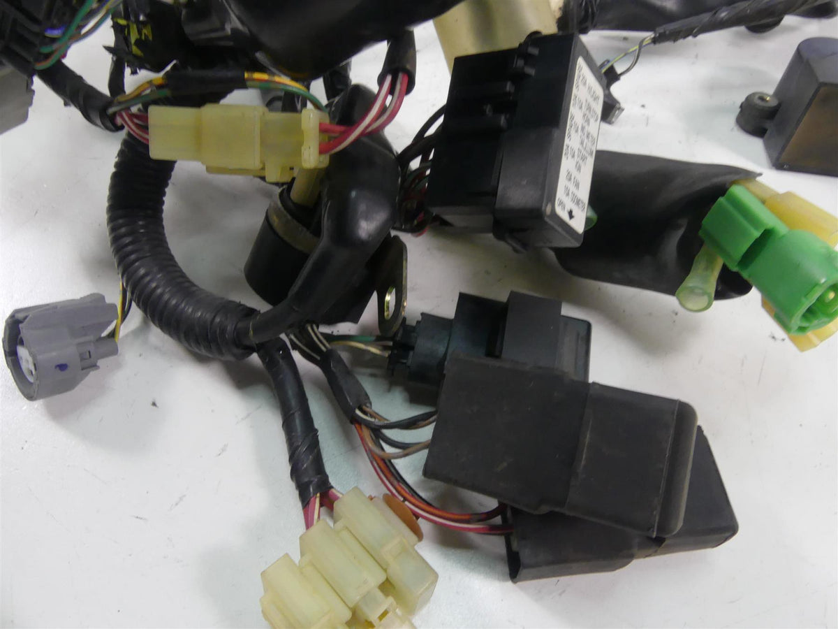 2003 Honda VTX1800 C Main Wiring Harness Loom - No Cut 32100-MCH-830 {{ shop.shopifyCountryName }} - Mototech271