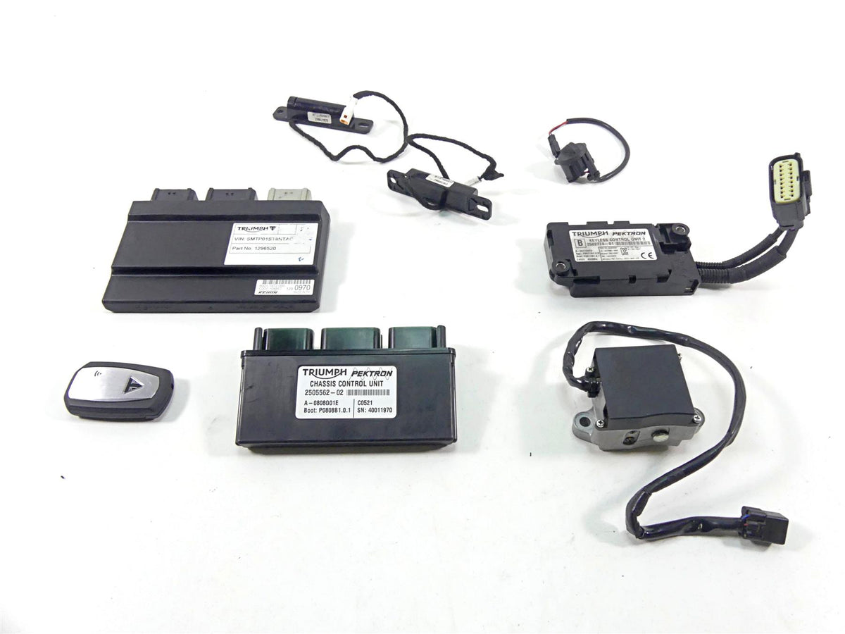 2022 Triumph Speed Triple 1200 RS Cdi Set Ignition Fob Key Immobilizer T2505562 {{ shop.shopifyCountryName }} - Mototech271