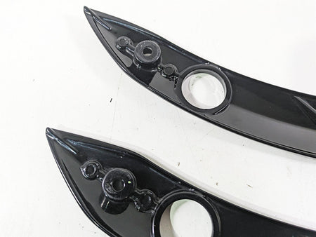 2018 Indian Chieftain Dark Horse Rear Black Fender Struts Covers 5139599 5139598 {{ shop.shopifyCountryName }} - Mototech271
