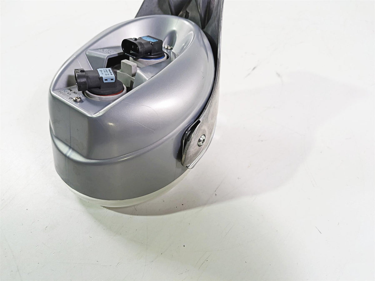 2006 Harley VRSCR Street V-Rod Headlight Head Light Lamp & Mount 68880-01 {{ shop.shopifyCountryName }} - Mototech271