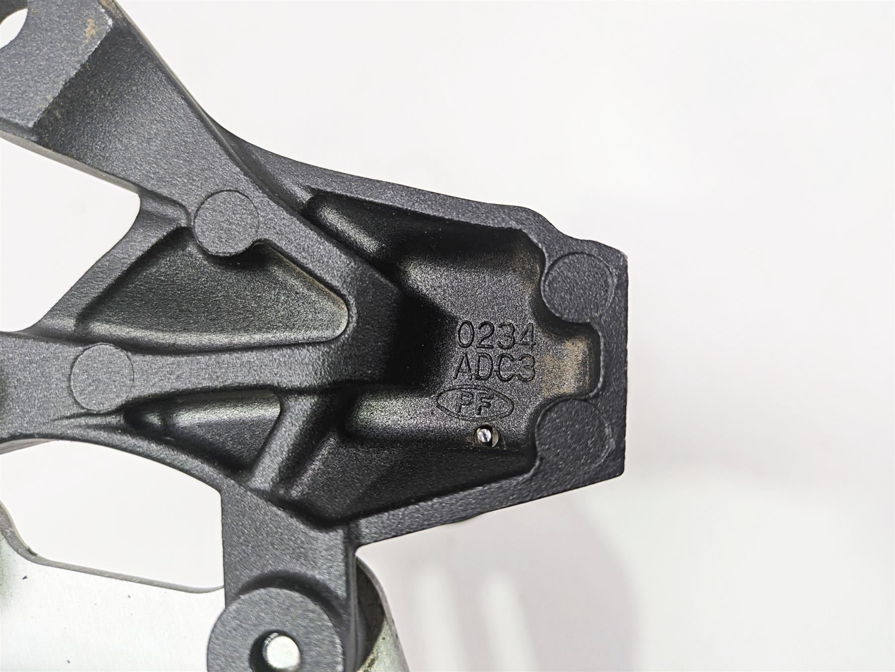 2023 Kawasaki ZX1400 ZX14R Ninja Front Left Rider Foot Peg Footpeg 35063-1337 {{ shop.shopifyCountryName }} - Mototech271