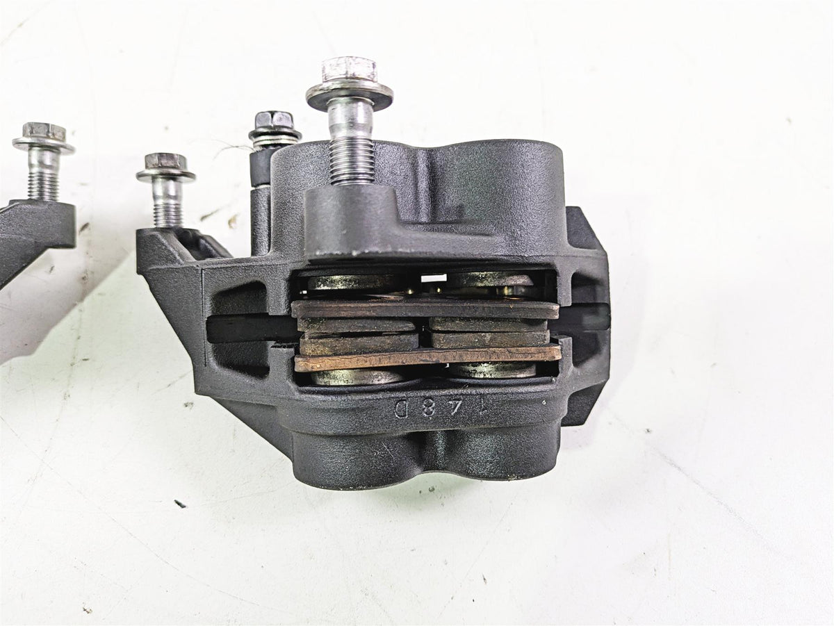 2012 Yamaha XT1200 Super Tenere Front Brake Caliper Set 23P-2580T-00 23P-2580U {{ shop.shopifyCountryName }} - Mototech271