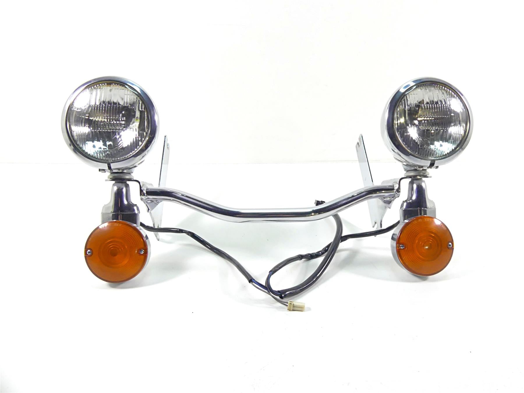 2003 Harley Touring FLHTCI E-Glide 100TH Front Spot Light Blinker Set 68712-94A | Mototech271