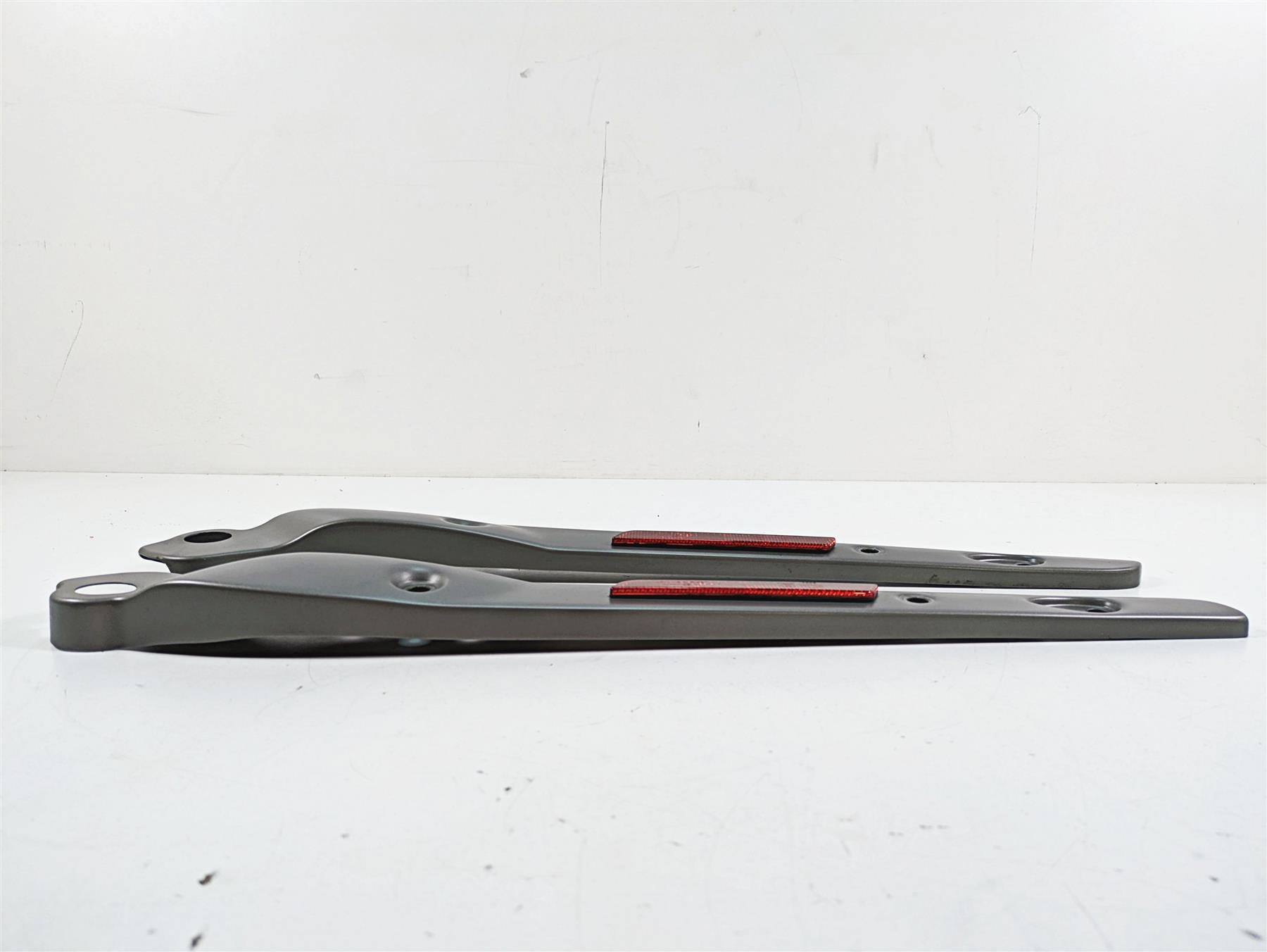 2009 Harley Dyna FXDFSE CVO Fat Bob Rear Granite Fender Struts Braces 59281-09 {{ shop.shopifyCountryName }} - Mototech271