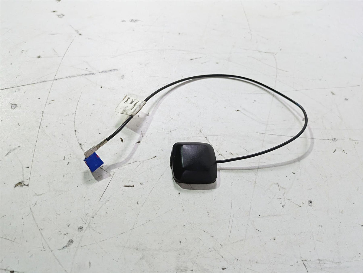 2015 Harley Touring FLHTKL E -Glide Low Gps Antenna Wiring 76000222 {{ shop.shopifyCountryName }} - Mototech271