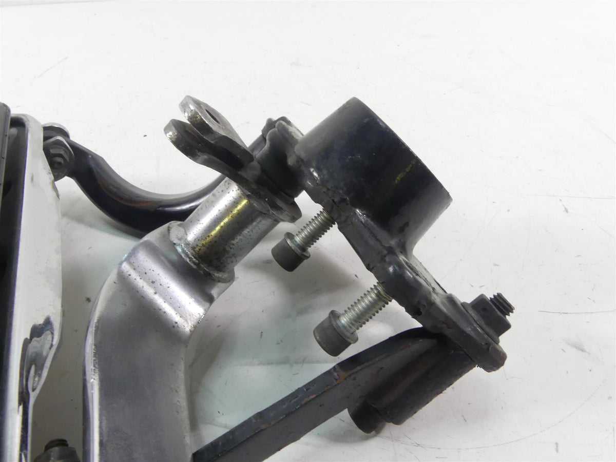 2011 Harley Touring FLTRX Road Glide Front Right Rider Floor Board 50683-04 {{ shop.shopifyCountryName }} - Mototech271