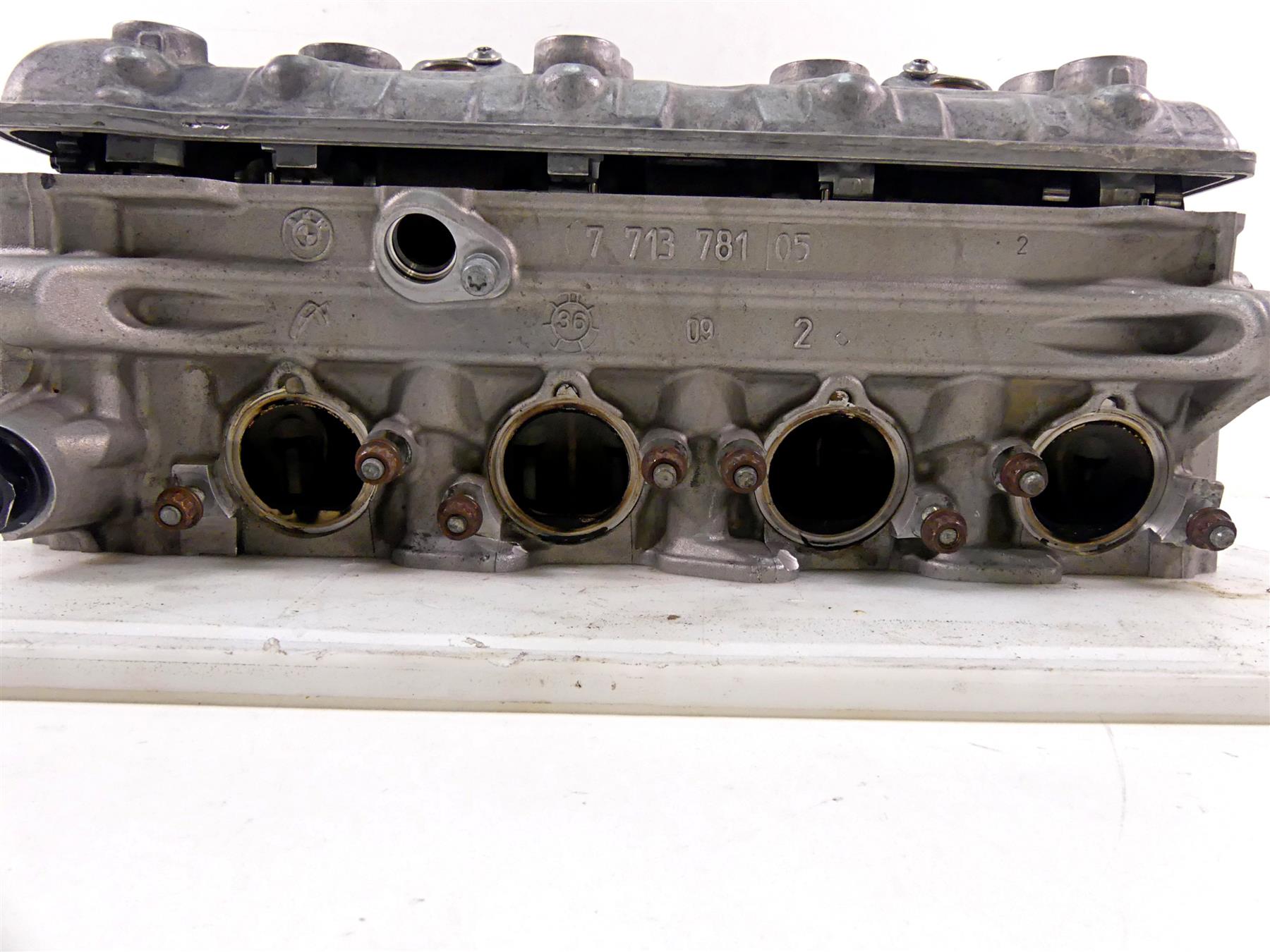 2013 BMW S1000RR K46 Cylinderhead Cylinder Head Camshafts Cam Shaft 11128530889 {{ shop.shopifyCountryName }} - Mototech271
