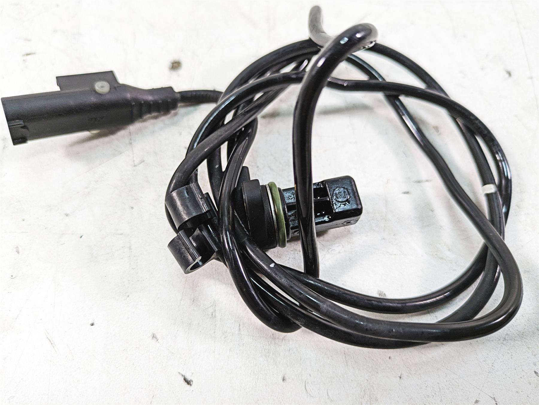 2007 BMW R1200RT K26 Rear Abs Sensor Wheel Speed 34527677824 {{ shop.shopifyCountryName }} - Mototech271