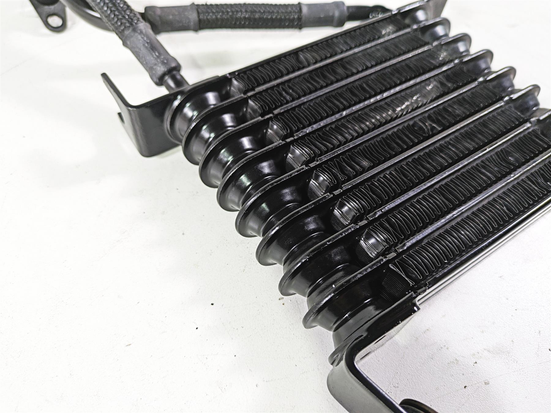 2018 Indian Chieftain Dark Horse Oil Cooler & Lines 1240964 {{ shop.shopifyCountryName }} - Mototech271